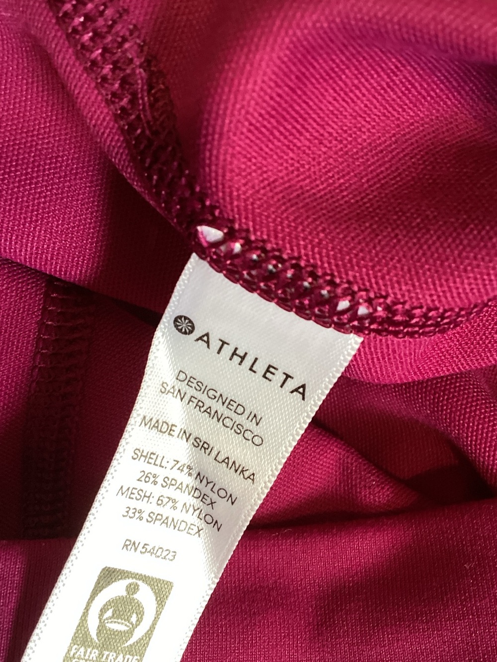 Women Athleta Capri Leggings - Magenta / Raspberry - Picture 6 of 7